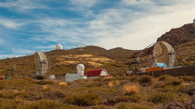 Les vis à billes d’Eichenberger Gewinde ouvrent la porte aux étoiles dans l’observatoire Roque de los Muchachos à La Palma